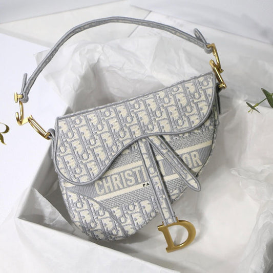 SADDLE BAG
