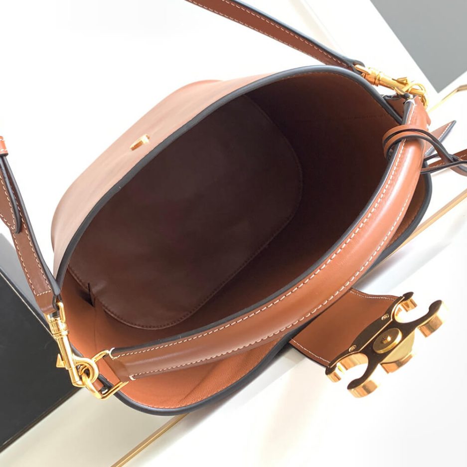 MEDIUM LOUISE BAG in SMOOTH CALFSKIN