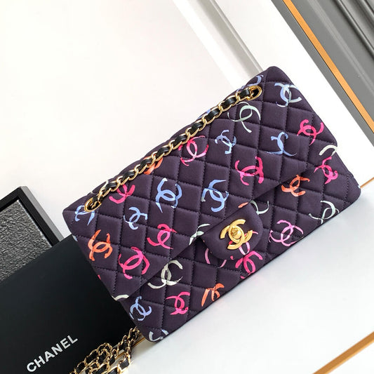 CLASSIC FLAP MEDIUM