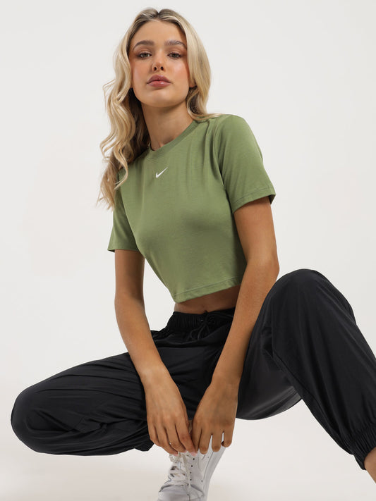 Sportswear Essential Crop T-Shirt