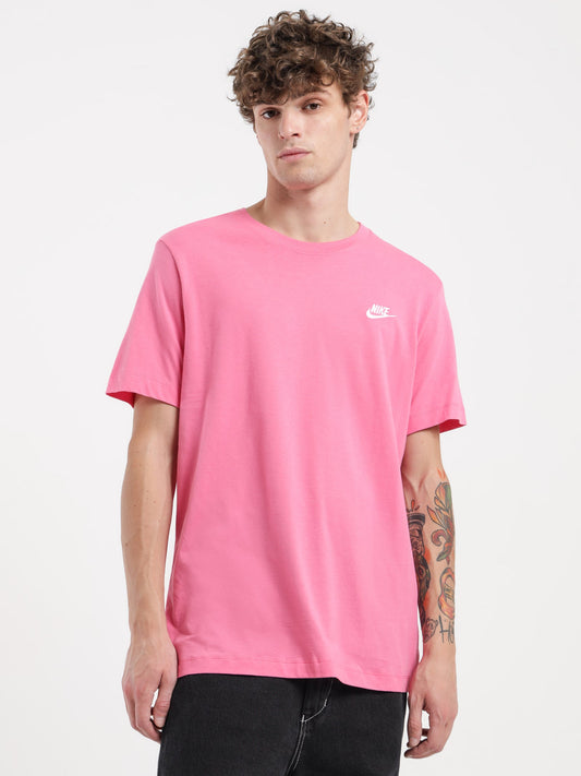 Sportswear Club T-Shirt