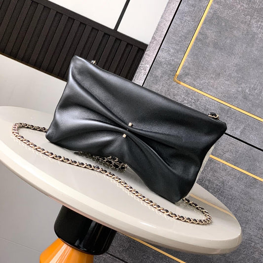 Clutch With Chain