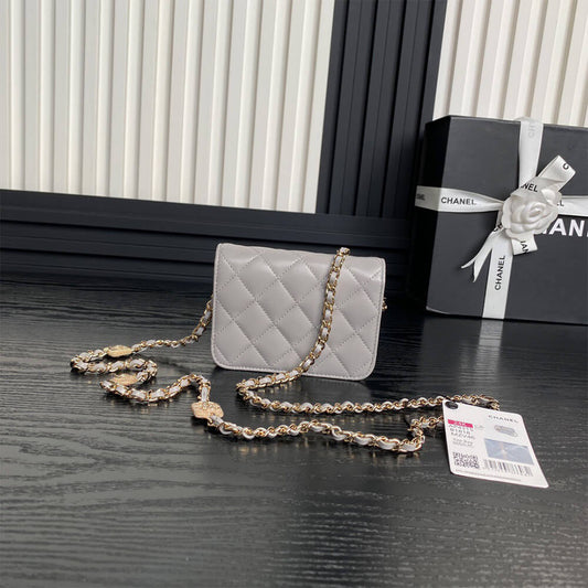 Clutch With Chain