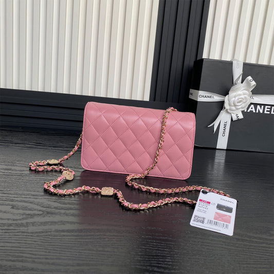 Clutch With Chain
