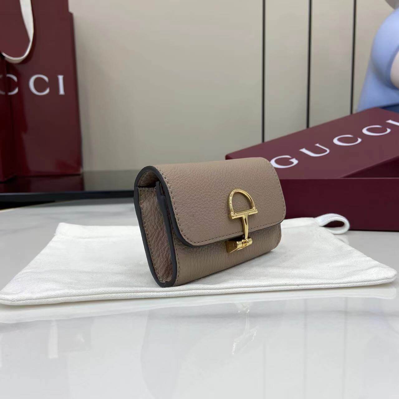 Softbit card case