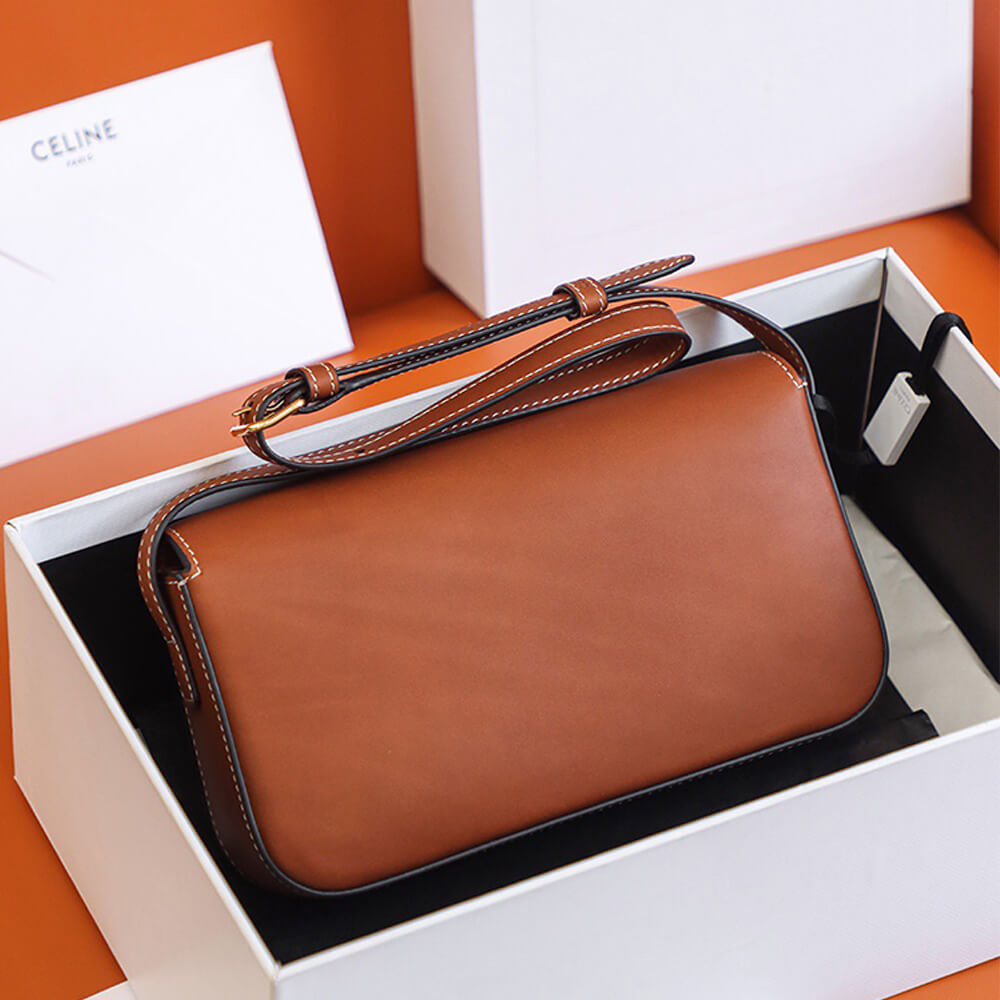 TRIOMPHE SHOULDER BAG