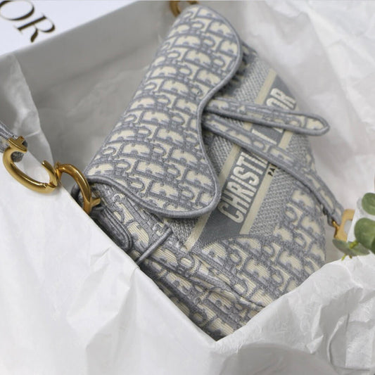 SADDLE BAG