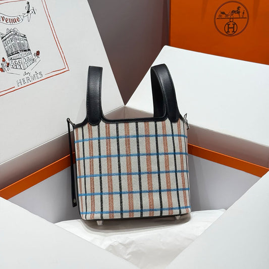 Picotin Lock 18 Tote