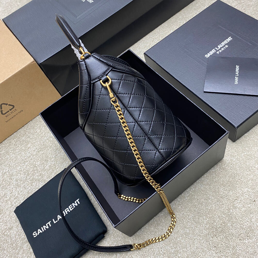 GABY BUCKET BAG IN LAMBSKIN