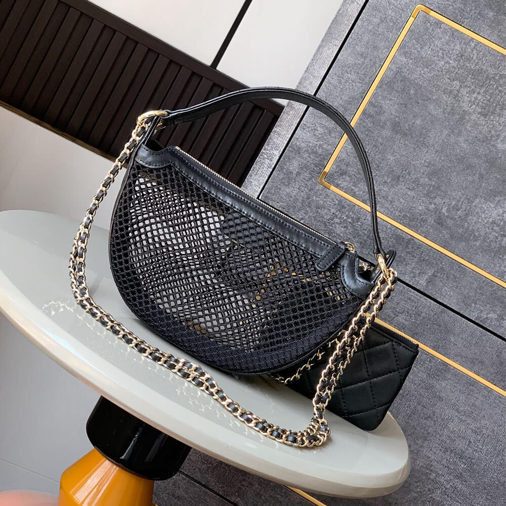 Clutch with Chain
