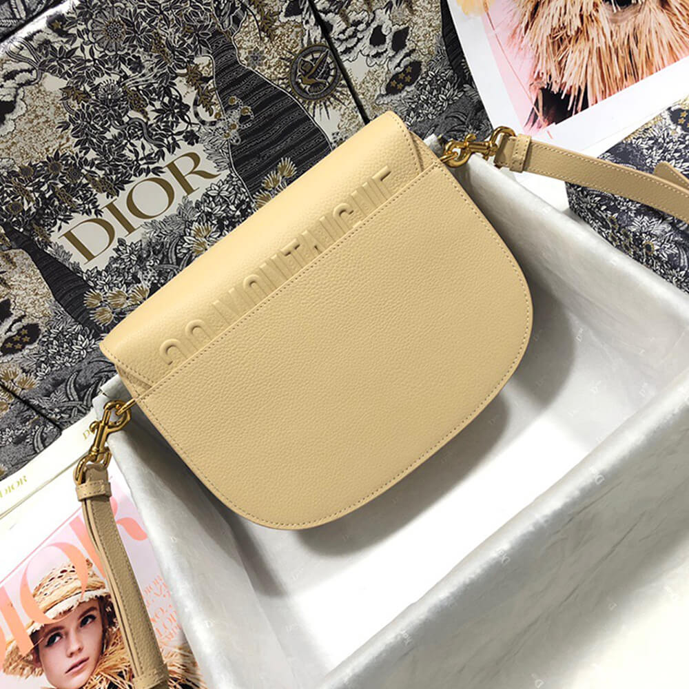 MEDIUM  BOBBY BAG