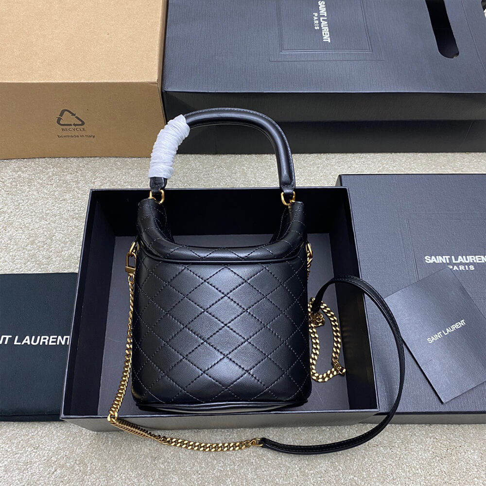 GABY BUCKET BAG IN LAMBSKIN