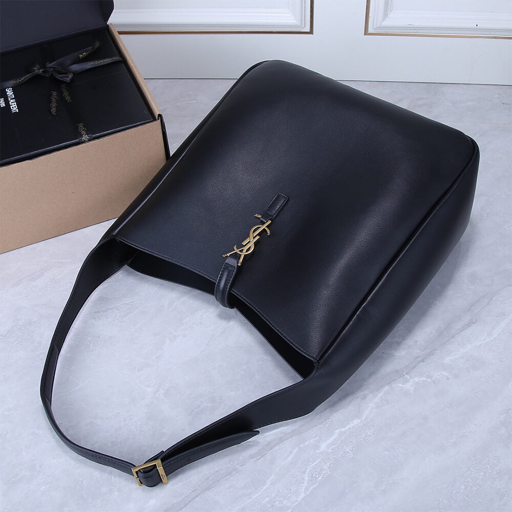 LARGE LE 5 A 7 SUPPLE IN SMOOTH LEATHER