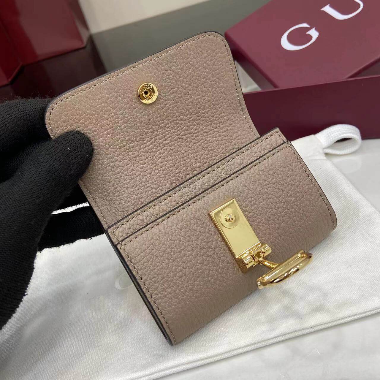 Softbit card case