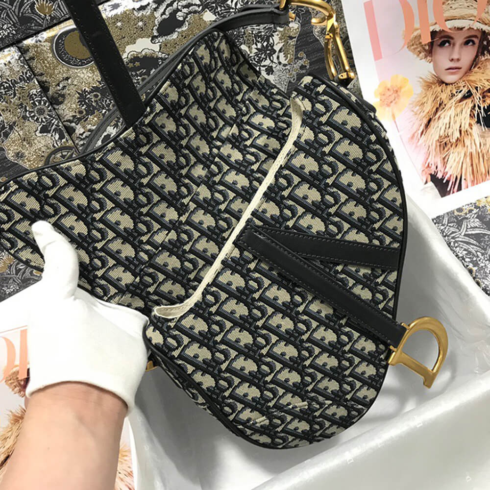 SADDLE BAG