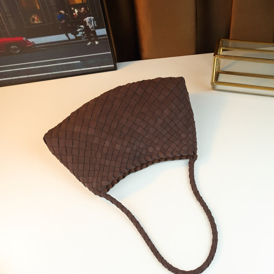 Mindia Houndstooth Woven Shoulder Bag