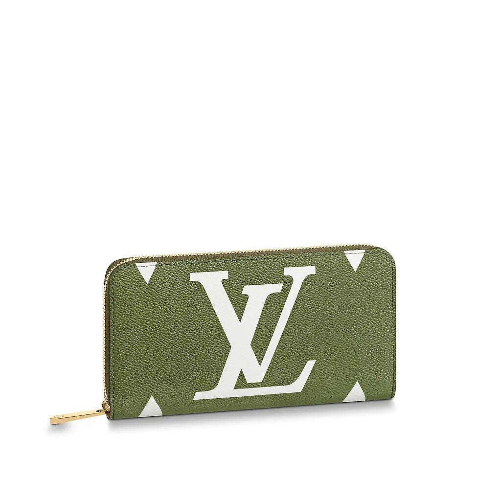 M67549 Zippy Wallet