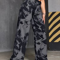 Straight-Leg Mid-Rise Jeans - Washed Denim DK5516