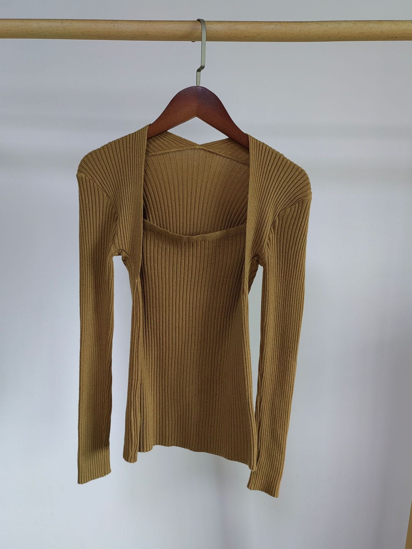 Slim Square Collar Commuter Pullover