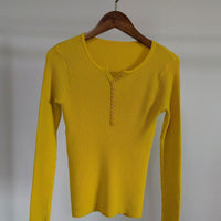 Slim V-Neck Core-Spun Pullover (9123)