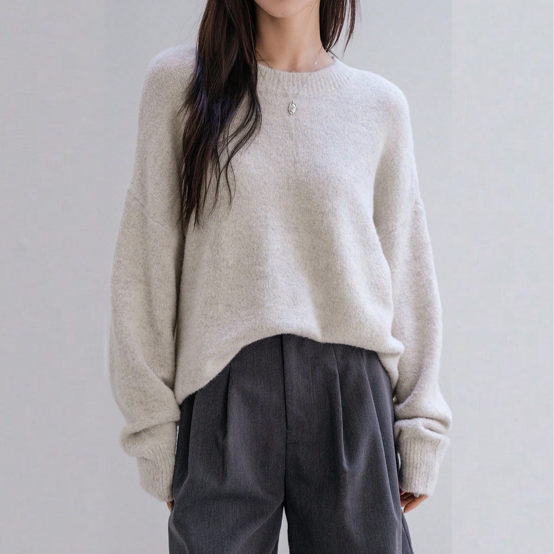 Loose Minimalist Knit Pullover