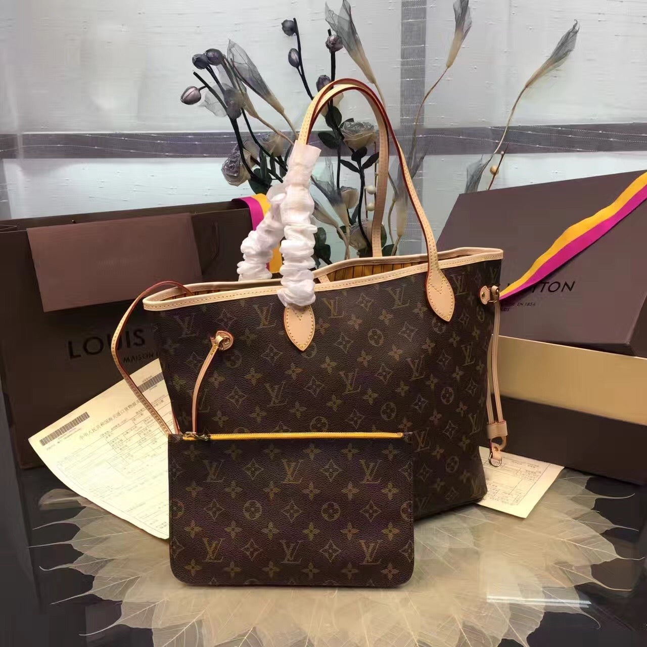 Neverfull MM Bag Monogram Canvas M40997