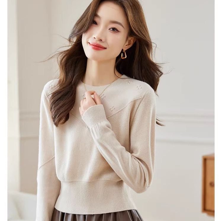 Slim Semi-Turtleneck Commuter Pullover