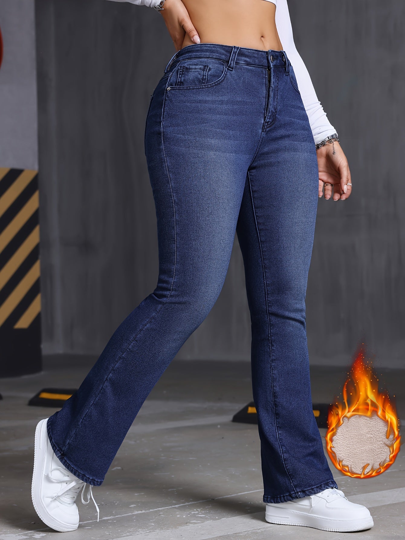 Plush Lined Blue Denim Jeans - Winter Warmth