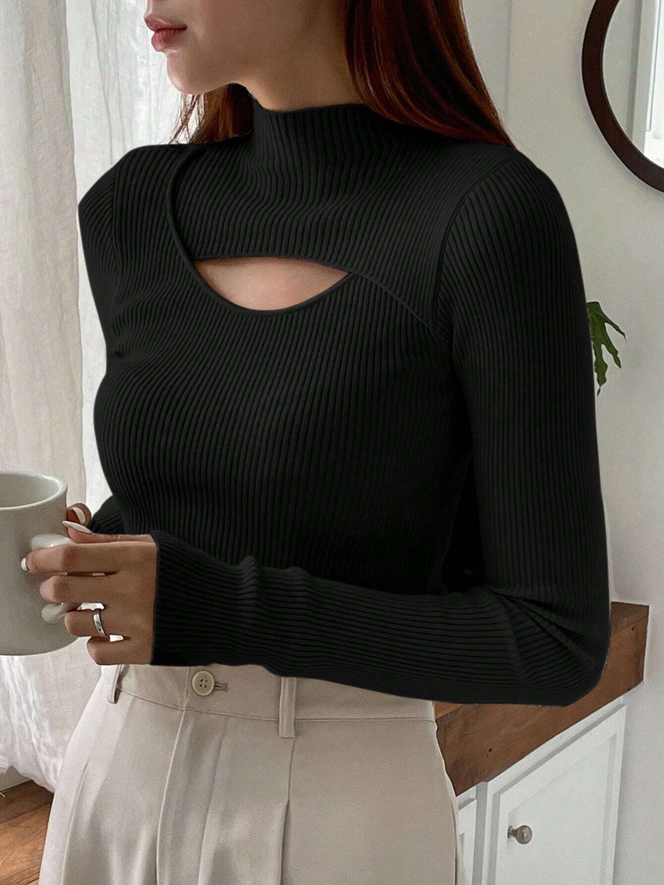 DAZY Hollow Semi-Turtleneck Pullover