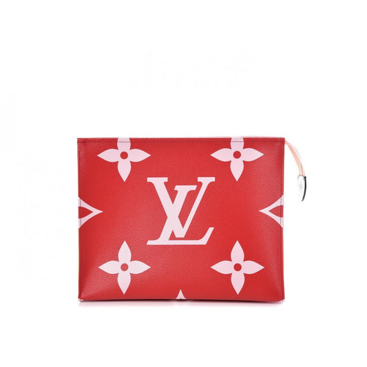 M67692 Monogram Giant Toiletry Pouch 26 Rouge