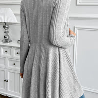 Elegant Textured Loose-Fit Cardigan - Mid-Stretch