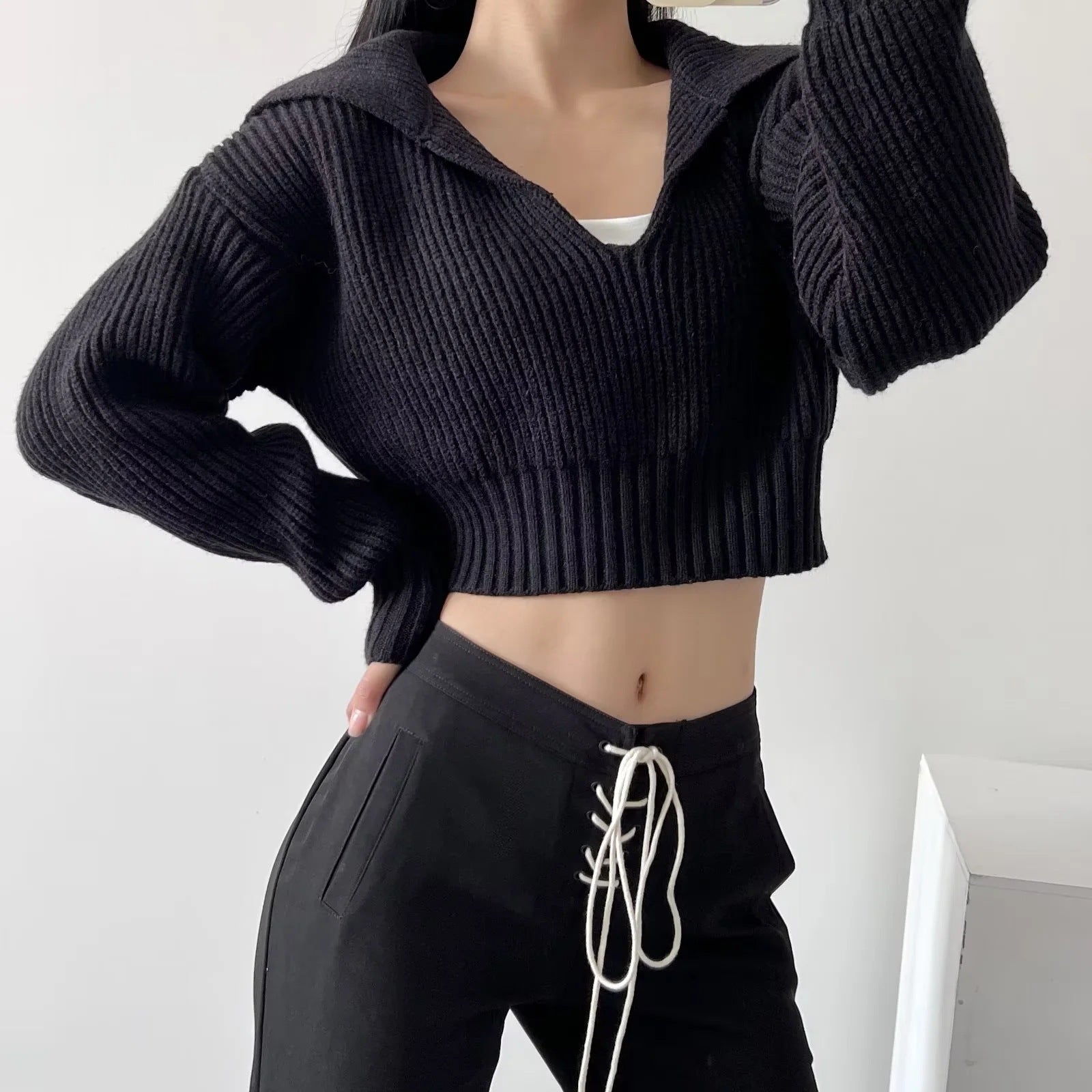 Four-Color Lapel Knit Pullover