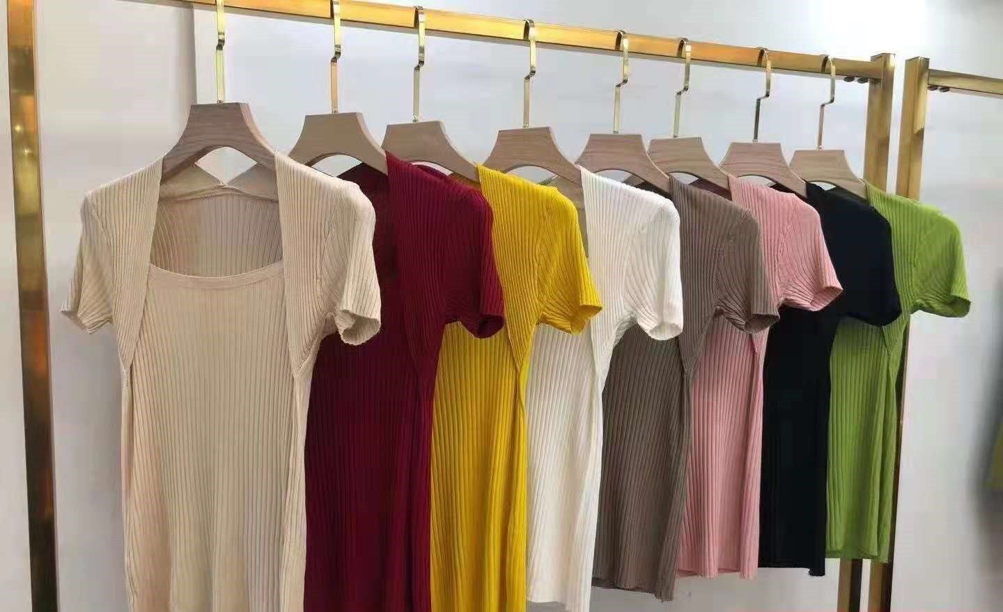 Slim Fit Bingshuang Silk Square Neck Top