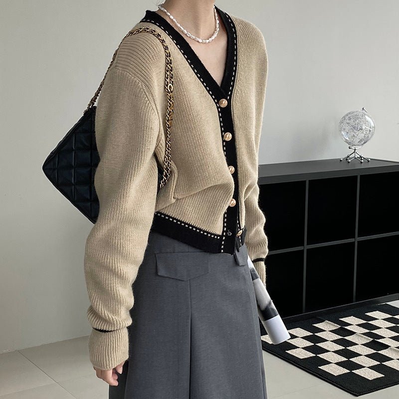 Japanese Style 2-Piece Set – Straight-Leg Pants & V-Neck Cardigan