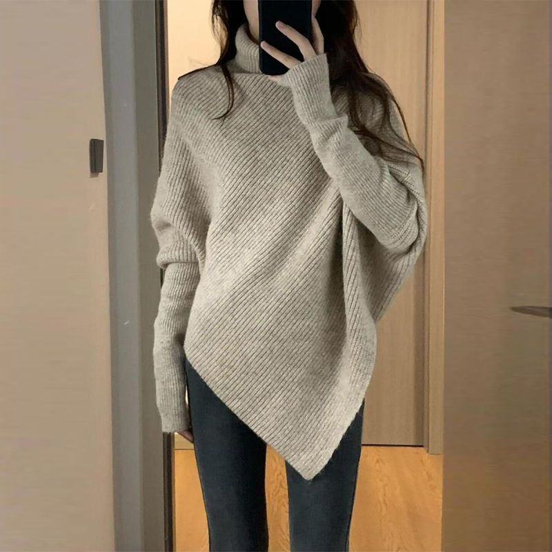 Thick Soft Waxy Irregular Turtleneck
