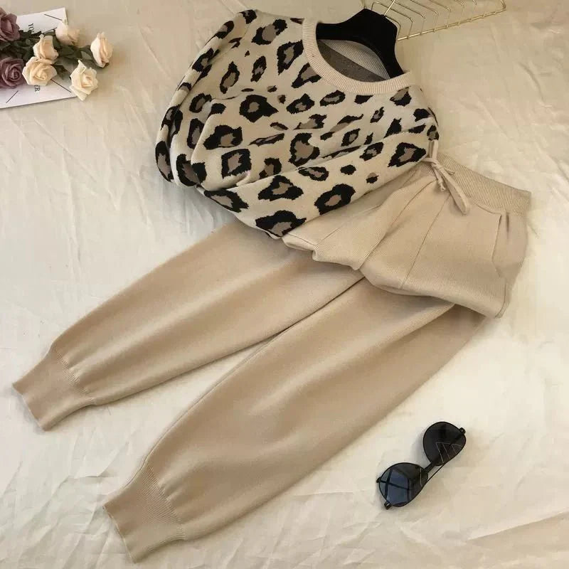 Leopard Pullover & Skinny Pants Set