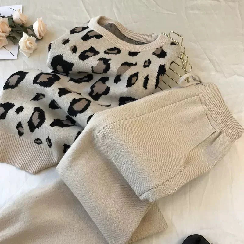 Leopard Pullover & Skinny Pants Set