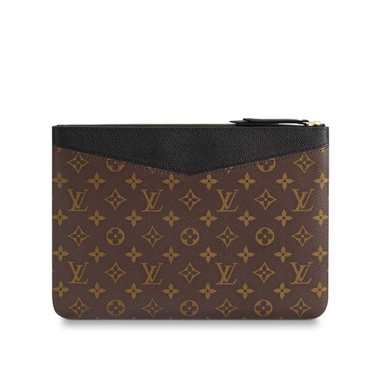 Monogram Black M62048 Daily Pouch