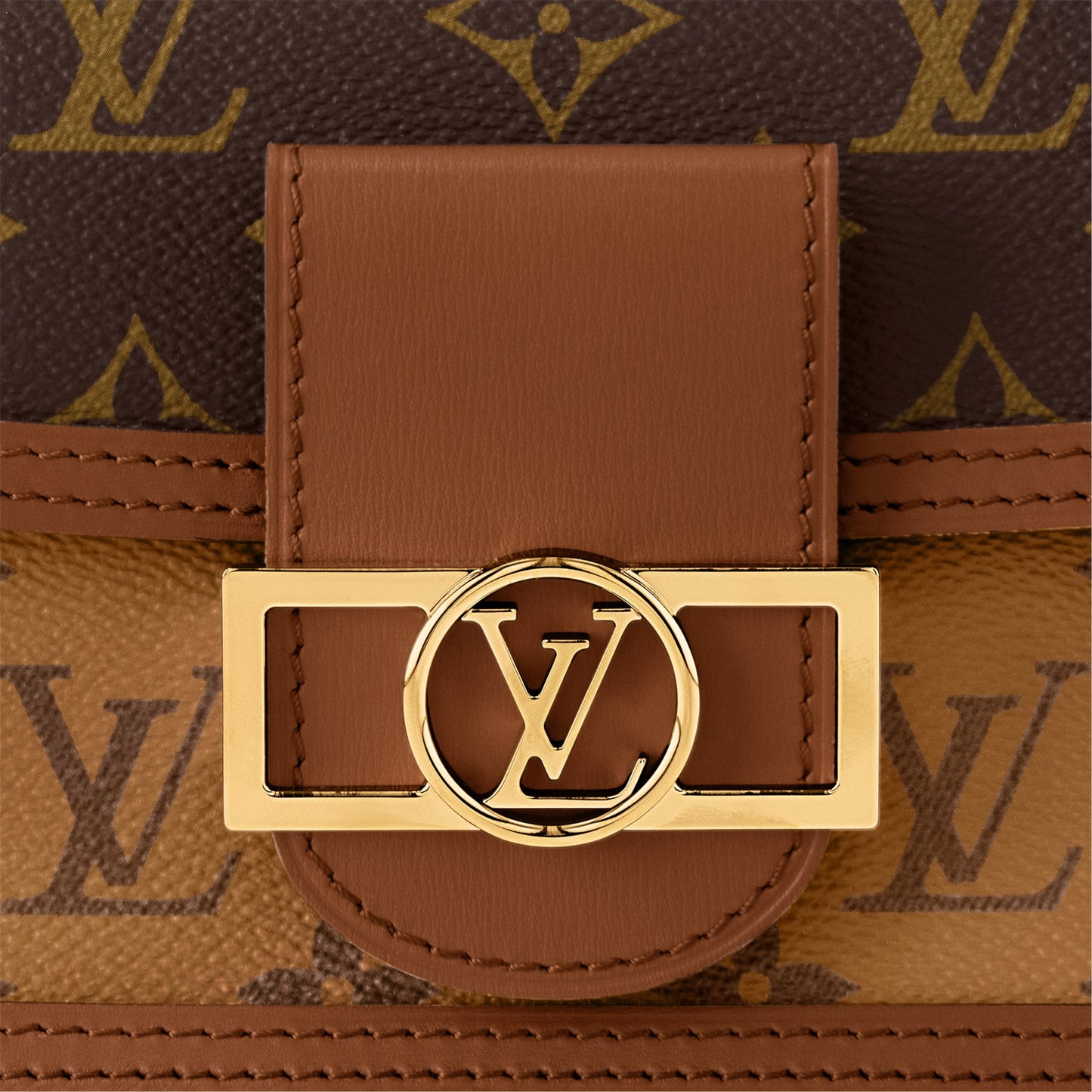 M68746 Dauphine Chain Wallet