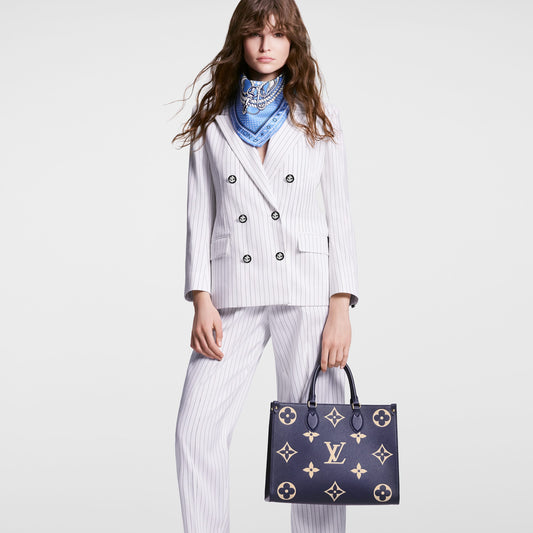 M47084 OnTheGo MM Navy Blue/Cream