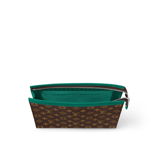 M12816 Pochette Voyage MM Borneo Green