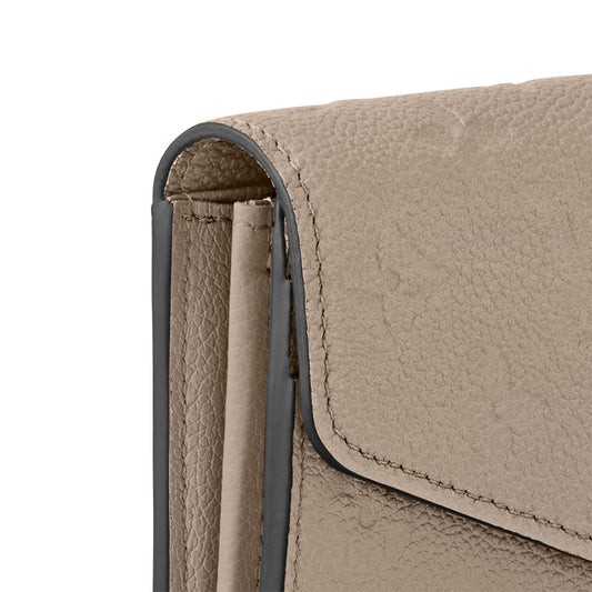 Turtledove M82256 Sarah Wallet