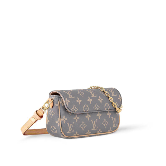 M12778 Wallet on Chain Ivy