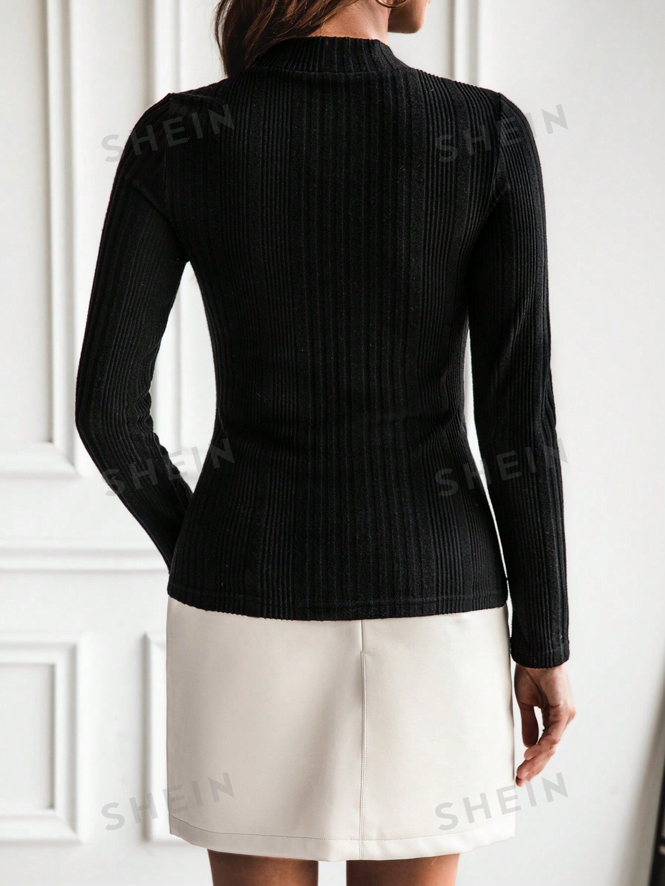 LUNE Button Detail Mock Neck Tee