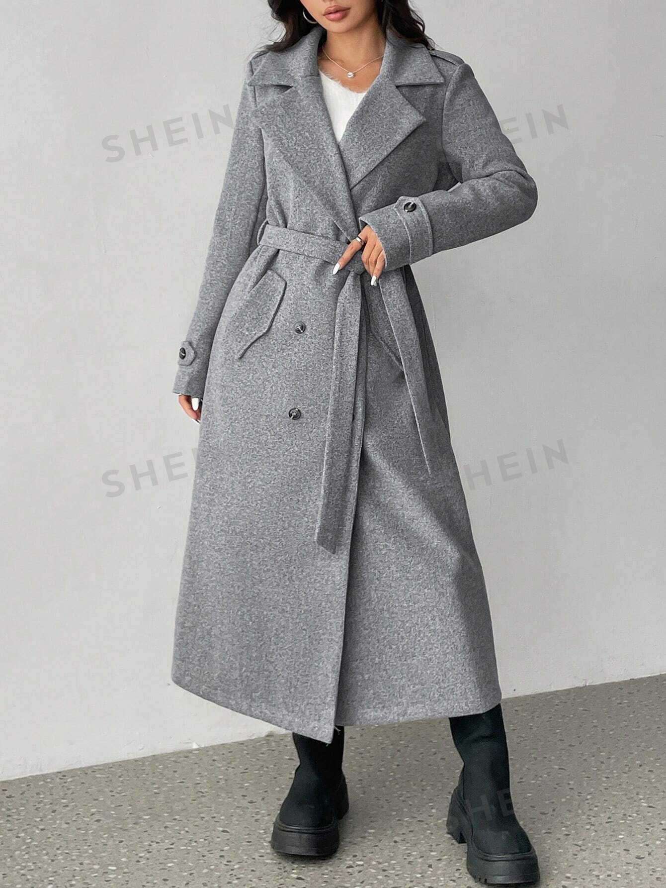MOOSTA Padded Lapel DB Coat