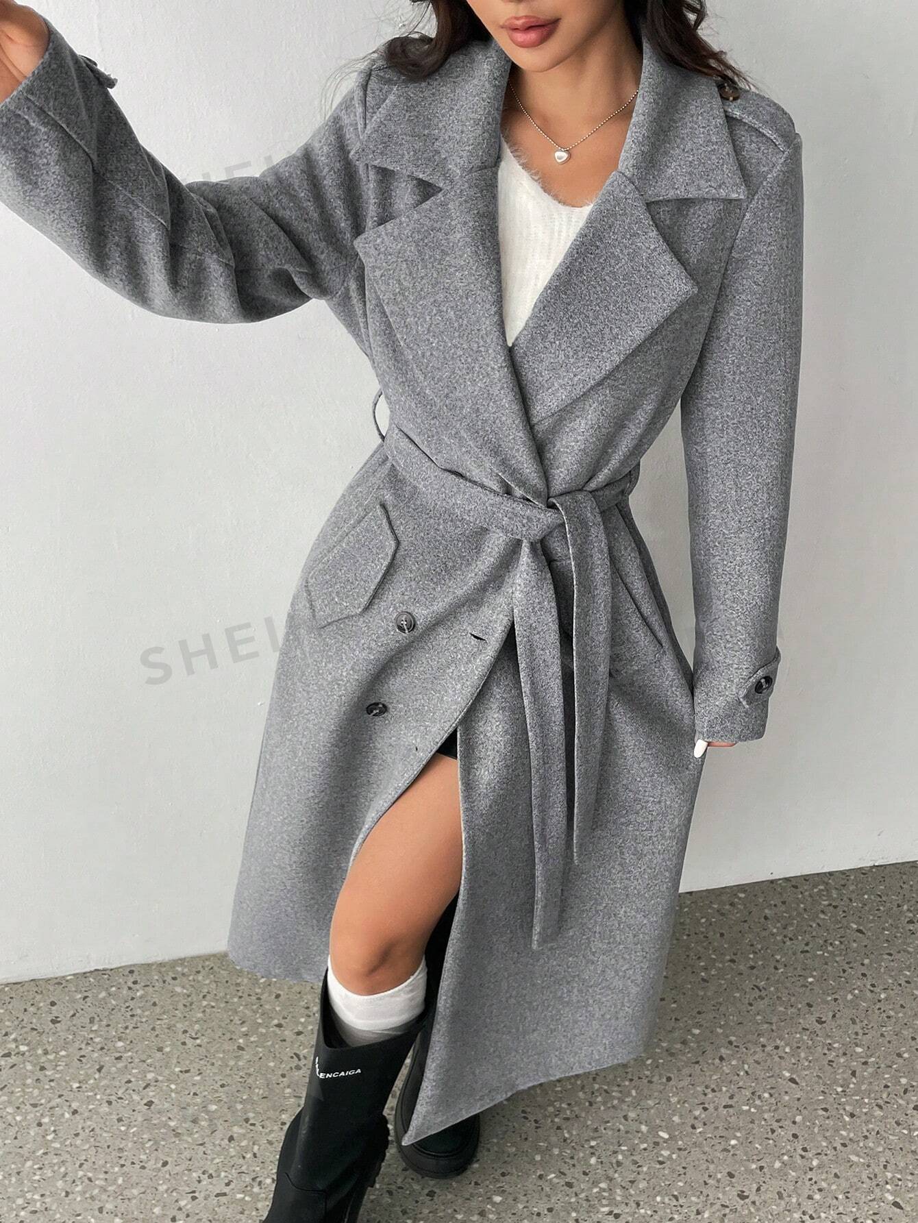 MOOSTA Padded Lapel DB Coat