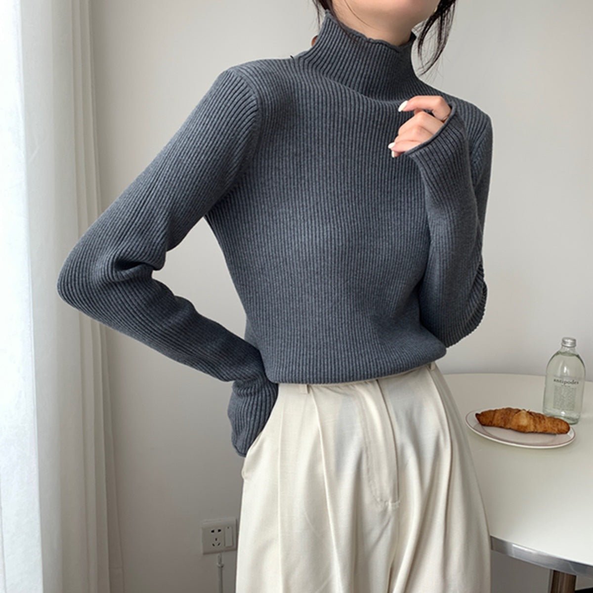 Slim Crimped Semi-Turtleneck Top