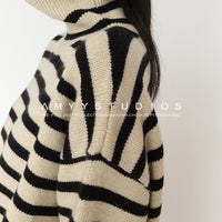 Loose Striped Turtleneck Pullover