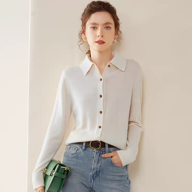 Thick V-Neck Cardigan (Gentle Wind)