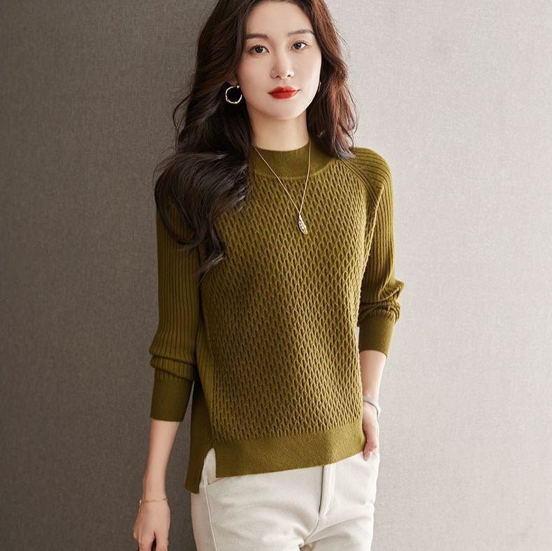 Loose Semi-Turtleneck Commuter Pullover